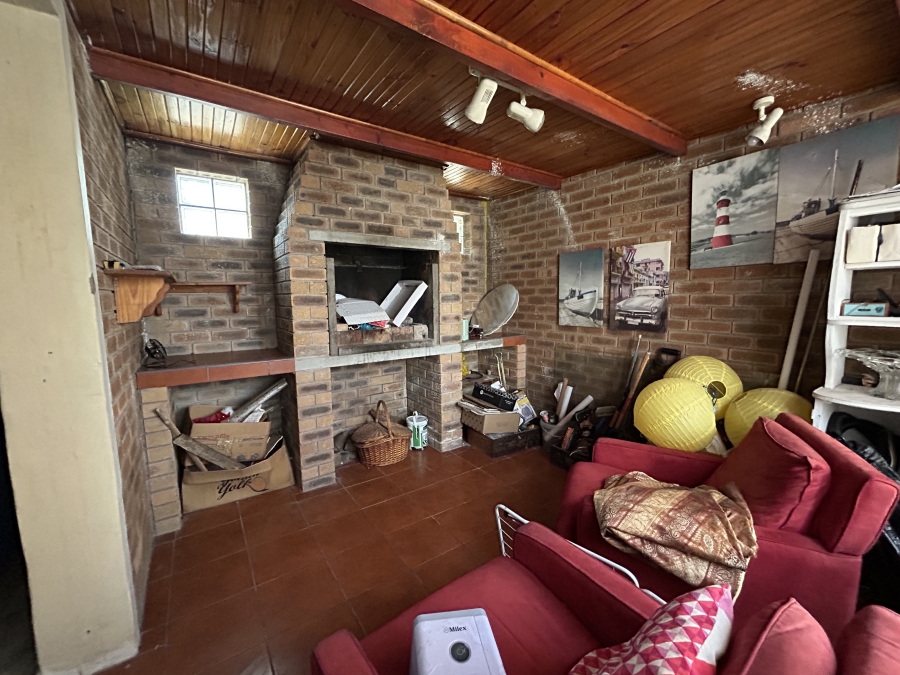 2 Bedroom Property for Sale in Belgravia Western Cape